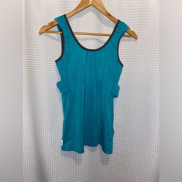 Women’s LOLE Lole Fly sporty Tank Top size medium - Picture 2 of 16